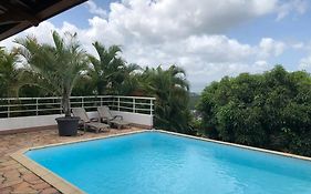 Villa Ti'Kemy avec piscine au sel